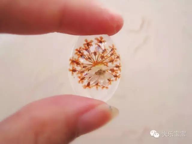 水晶ab胶花的做法 水晶ab胶怎么快速固化 水晶ab胶花的做法 水晶ab胶怎么快速固化