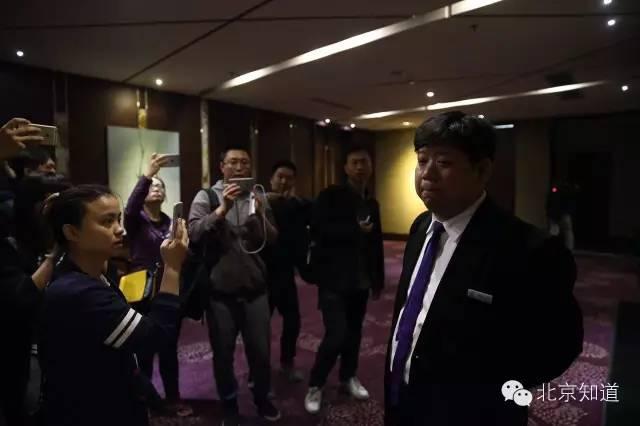 教给女性如何“踢裆”、“锁喉”，这个世界就安全了吗？