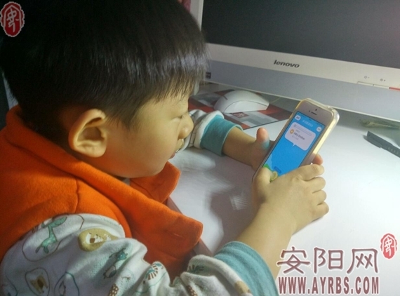 手机上写作业,你打多少分?