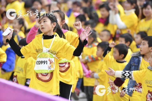 与熊大熊二、光头强一起奔跑 “熊出没地球·家速跑”首站告捷