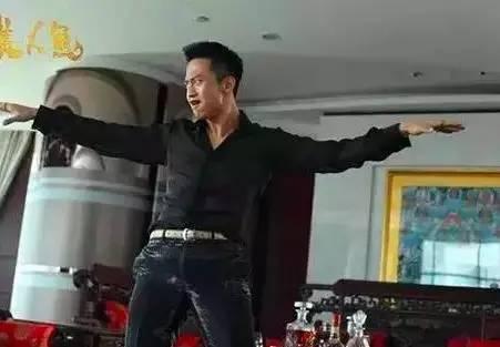 《美人鱼》经典台词丨过后的回味总带着酸楚。