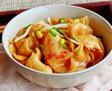 灵芝花胶炖瘦肉汤做法及功效 2025年灵芝花胶炖瘦肉汤做法及功效视频