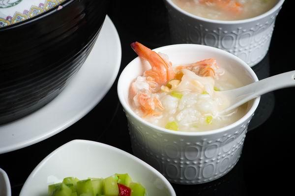 鲍汁花胶海参煲 2026年花胶海参鲍鱼煲汤的做法大全