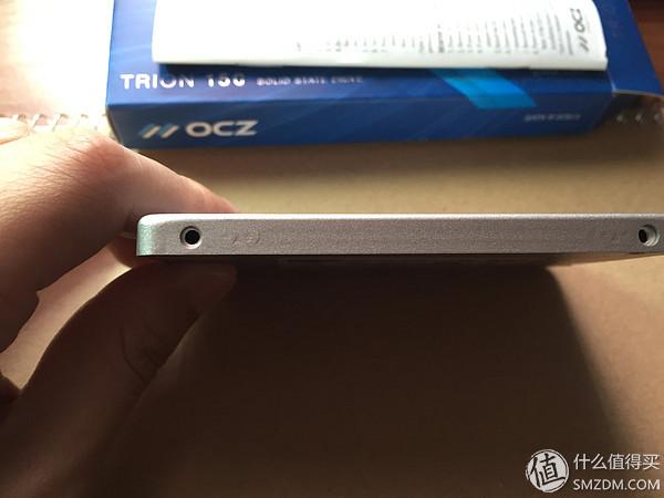 六年老本升级：安装 OCZ 饥饿鲨 Trion 150 游戏系列 240GB 固态硬盘