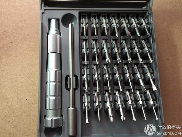 六年老本升级：安装 OCZ 饥饿鲨 Trion 150 游戏系列 240GB 固态硬盘