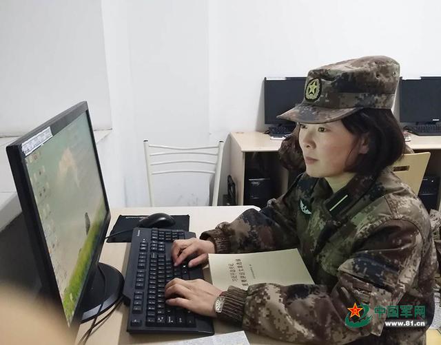 准军官的蜕变之旅，“小教员”来助力