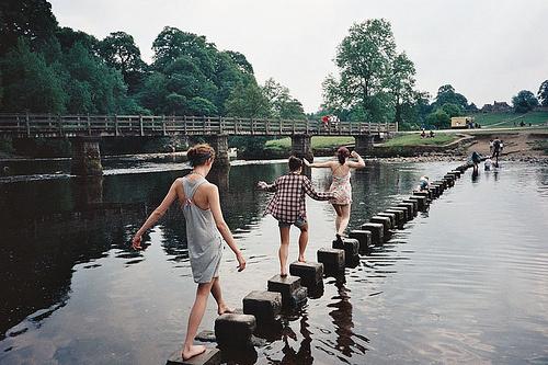 我若不喜欢你，怎会和你做朋友？