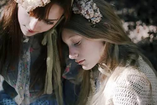 我若不喜欢你，怎会和你做朋友？