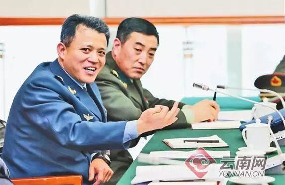 聚焦！政协云南省第十二届委员会主席、副主席、秘书长、常务委员名单（附主席副主席简历）