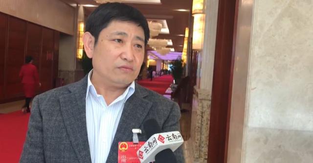 聚焦！政协云南省第十二届委员会主席、副主席、秘书长、常务委员名单（附主席副主席简历）