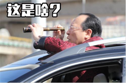震惊:改装电动车街头狂飙  秒杀尼桑