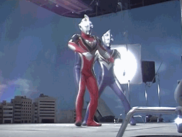 奥特曼宇宙测试下载功能（这绝对不是我认识的奥特曼 动图告诉你奥特曼有多奇葩）