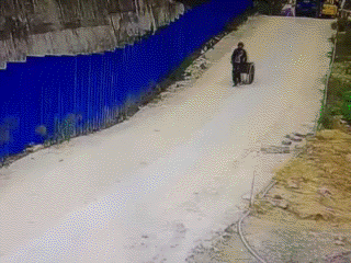 这绝对不是我认识的奥特曼！ 动图告诉你奥特曼有多奇葩