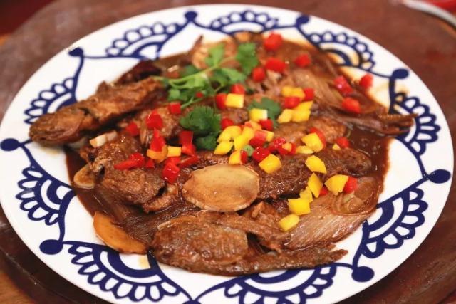 竹荪花胶干贝汤 竹荪花胶汤功效与作用