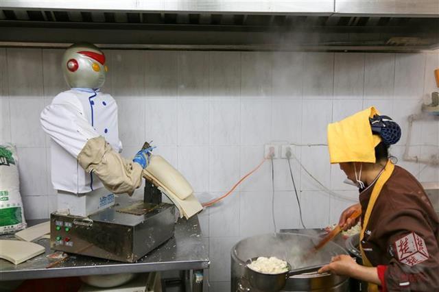 奥特曼做饭游戏.（奥特曼成食堂大师傅）