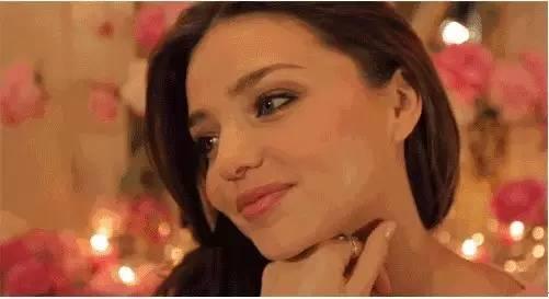 颜值逆天的不只是农行妹子，还有全新改版的农行门户网站