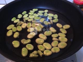 油浸蚕豆