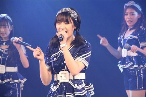 SNH48原创公演首秀 唐安琪强烈渴望回归舞台