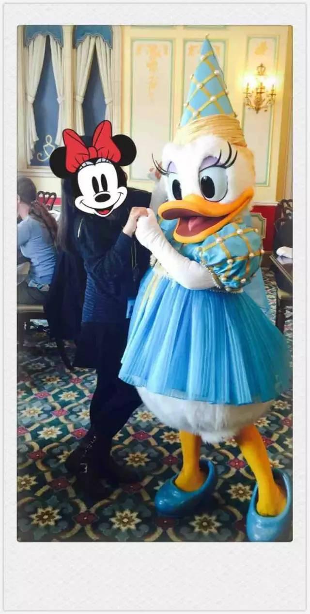 跟着朵拉玩转上海迪士尼乐园~游园秘籍来啦~