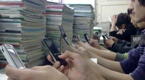 《英雄坛说》：一个久远而又熟悉的故事