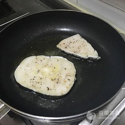 深海鳕鱼排图片 深海鳕鱼排的做法大全