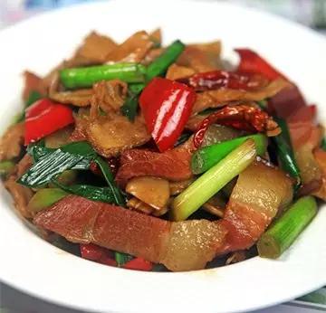 灵芝花胶炖瘦肉 灵芝花胶炖瘦肉的做法