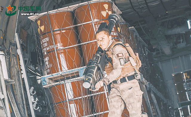 武器解析丨《红海行动》中的特战利器