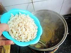 黄豆肉皮冻的做法