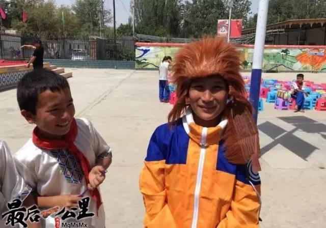 发生了什么？他们都成了动漫人物