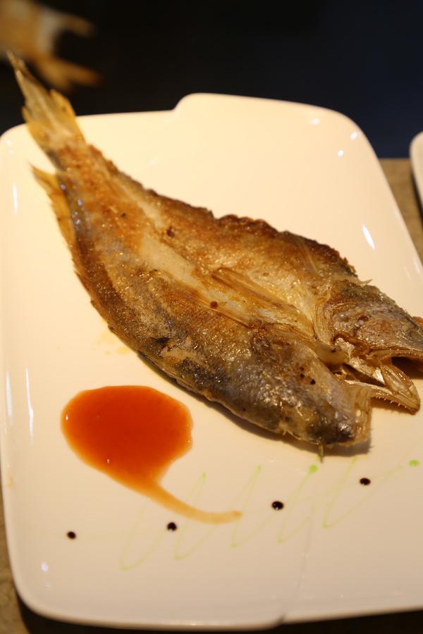 怀孕十六周低血压吃花胶好吗 2026年孕妇血压低可以吃花生吗 怀孕十六周低血压吃花胶好吗 2026年孕妇血压低可以吃花生吗