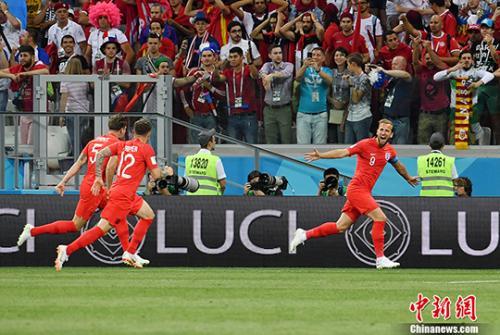世界杯：绝杀！凯恩独中两元 英格兰首战2-1突尼斯