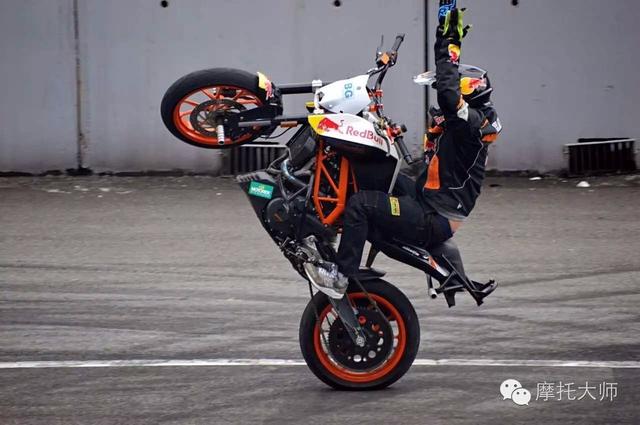 你想成为像“车痴”胡海一样的特技高手吗?从零开始,特技教学