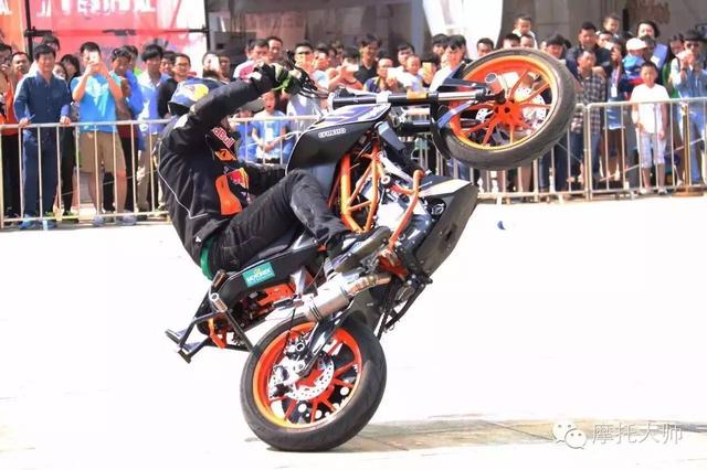 你想成为像“车痴”胡海一样的特技高手吗?从零开始,特技教学