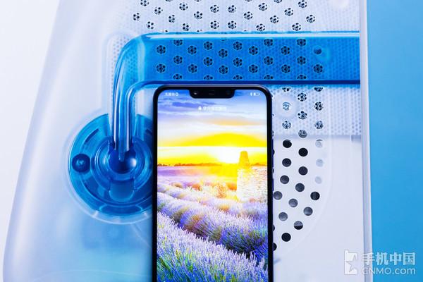 华为nova 3评测：2018年海报级自拍神器