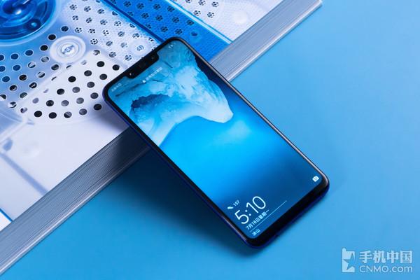 华为nova3怎么录屏（华为nova 3评测2018年海报级自拍神器）