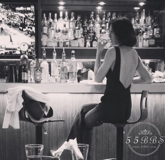狂减22斤却依旧波涛“胸”涌 最会减肥的女生竟然是她！