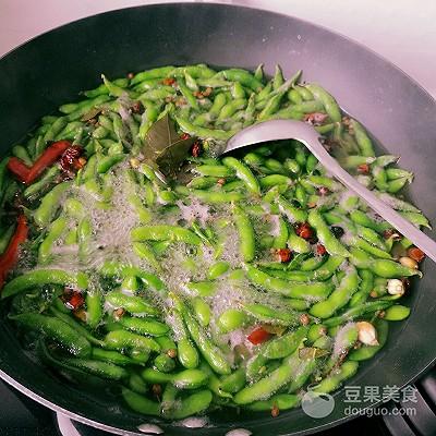 五香毛豆的做法