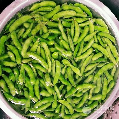 五香毛豆的做法