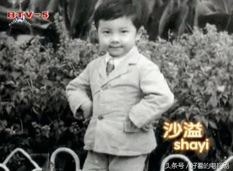 他曾和邓超是情敌，与李云迪同台，姐弟恋，光靠眼神就能演戏