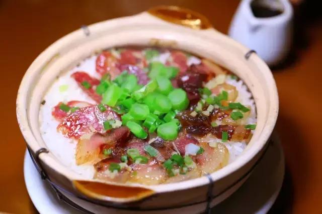 花胶扇骨头汤 2026年扇骨煲花胶可以吗?