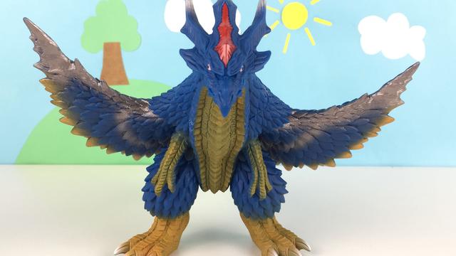最新欧布奥特曼怪兽软胶风之魔王兽对战欧布奥特曼