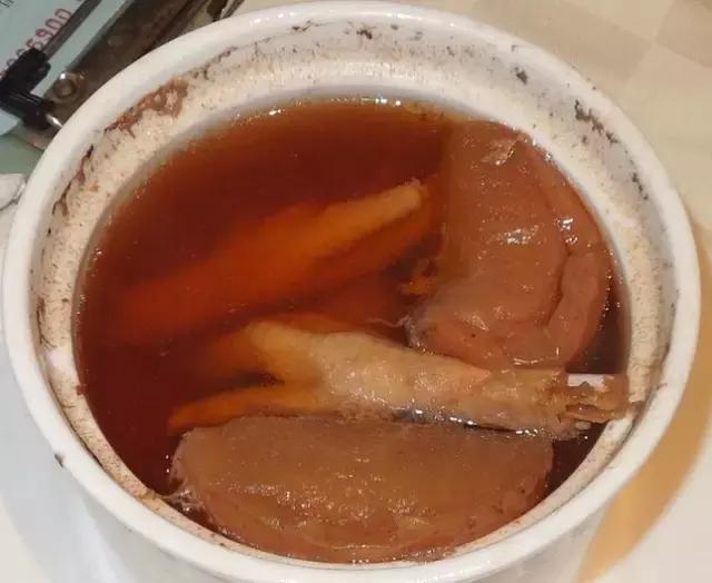 灵芝花胶瘦肉煲鸡汤 灵芝花胶瘦肉煲鸡汤的做法