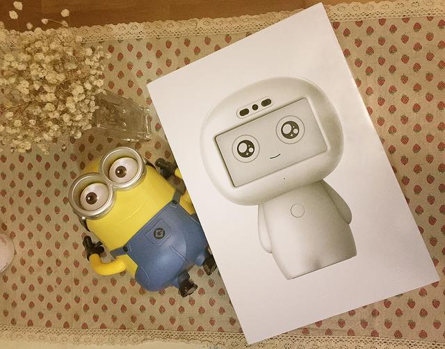 主打儿童教育 智小乐智能机器人体验