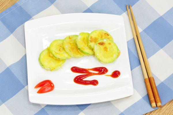 西葫芦饼做法,西葫芦饼怎么做（西葫芦饼的做法）