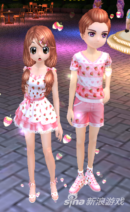 《恋舞OL》跟小恋一起变身草莓小可爱