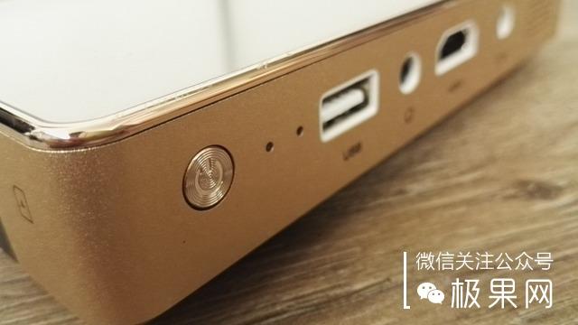 把这个“MM”放在家，小电影想怎么看就怎么看