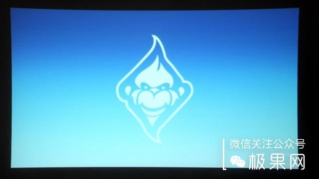 把这个“MM”放在家，小电影想怎么看就怎么看