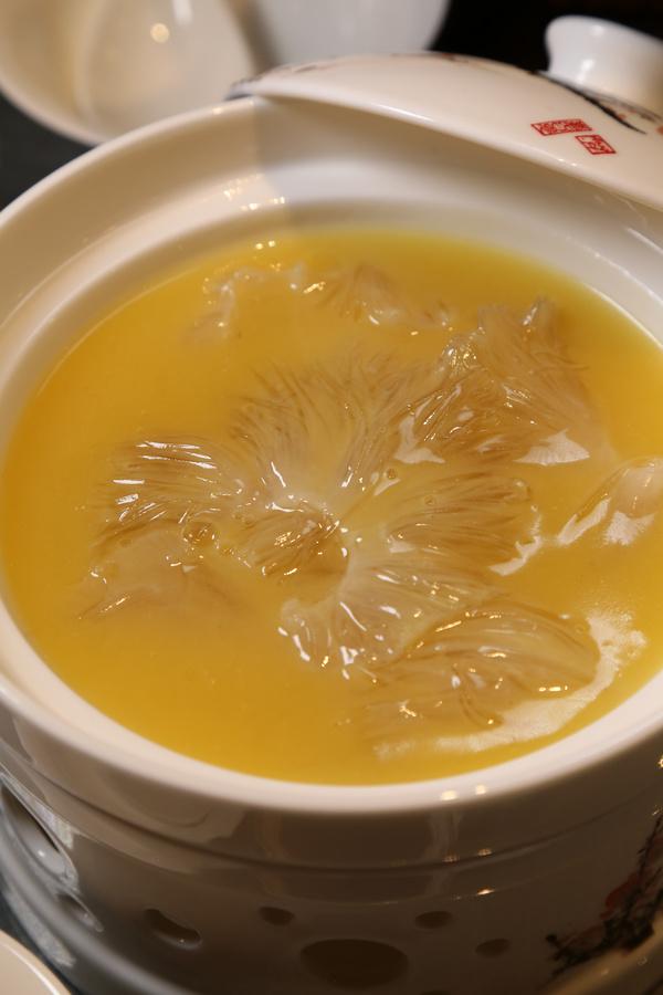 花胶低血压可以吃吗 2026年花胶低血压可以吃吗百度百科