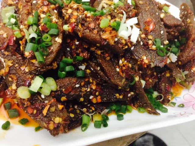 高蛋白低脂肪美食：油炸泥鳅