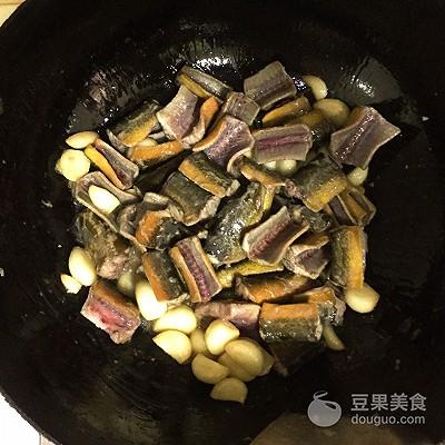 秘制红烧黄鳝的做法